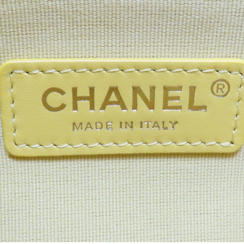 新款香奈兒23C檸檬黃🍋荔枝皮金釦 魚子醬紋mini COCO /23C Neon Yellow Caviar Coco Mini Flap Bag-10