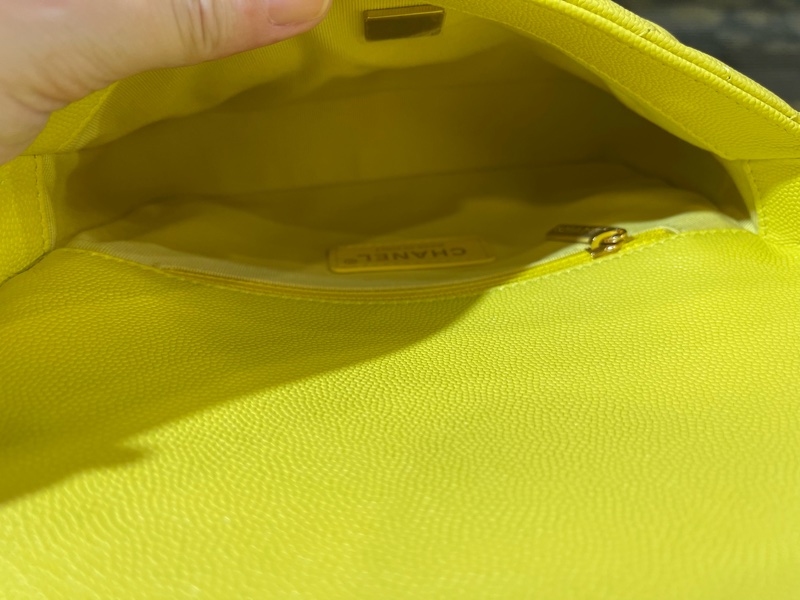新款香奈兒23C檸檬黃🍋荔枝皮金釦 魚子醬紋mini COCO /23C Neon Yellow Caviar Coco Mini Flap Bag-23