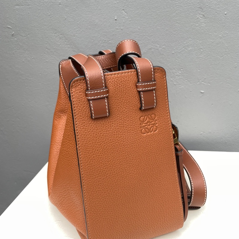 近全新 Loewe hammock 吊床包 small 小尺寸 荔枝 牛皮-1