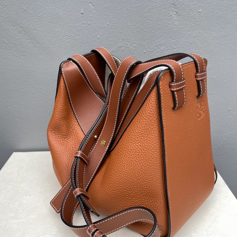 近全新 Loewe hammock 吊床包 small 小尺寸 荔枝 牛皮-9