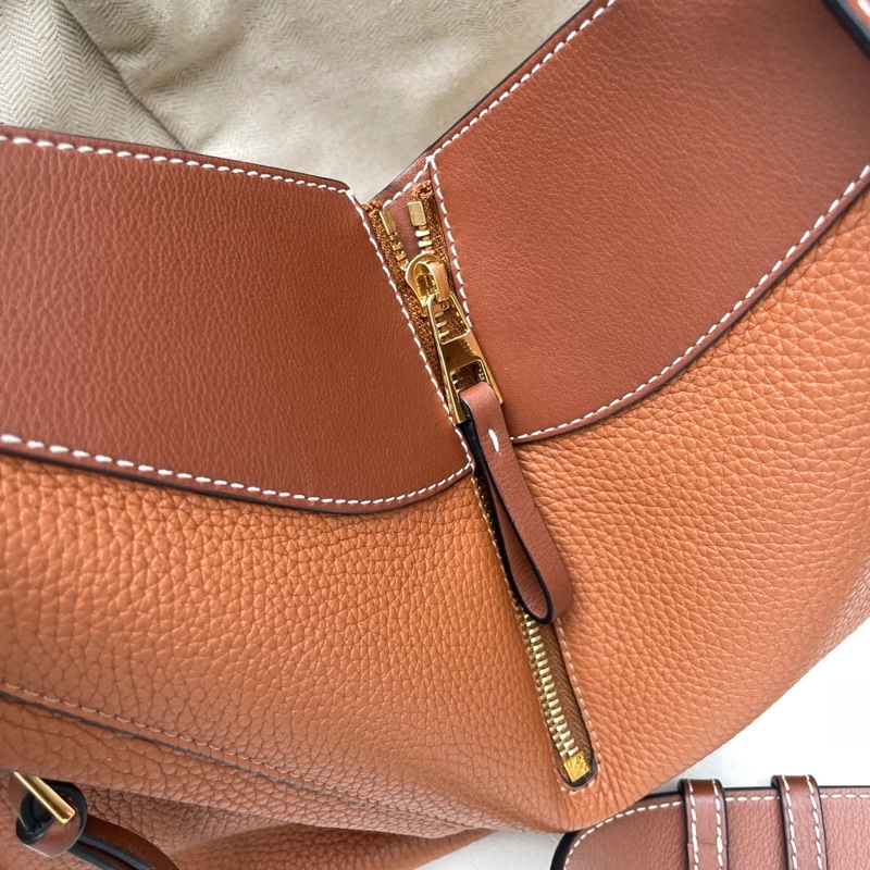 近全新 Loewe hammock 吊床包 small 小尺寸 荔枝 牛皮-14