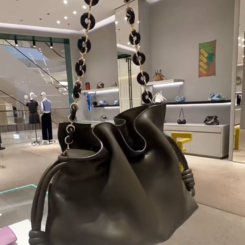 Loewe 納帕小牛皮迷你 Mini Flamenco 包 深卡其綠(當季熱門新品 下單前請先詢問)-3