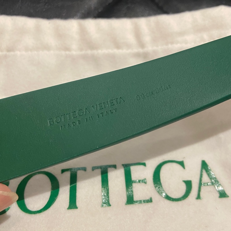 BV Bottega Veneta 男士三角皮帶 經典bv綠 85cm跟90cm各1條-3