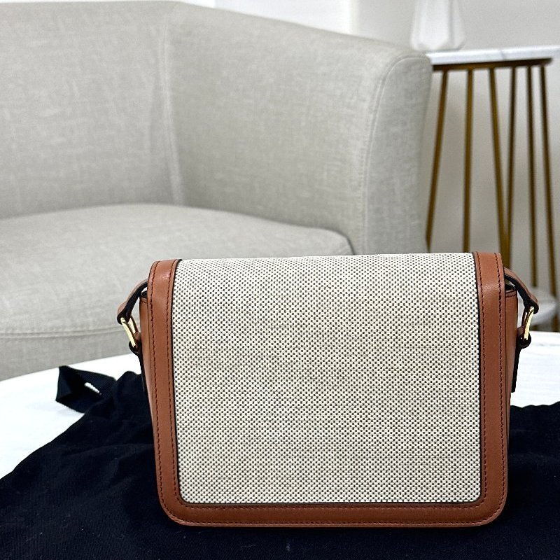 CELINE | 焦糖帆布凱旋門 Triomphe Bag-5