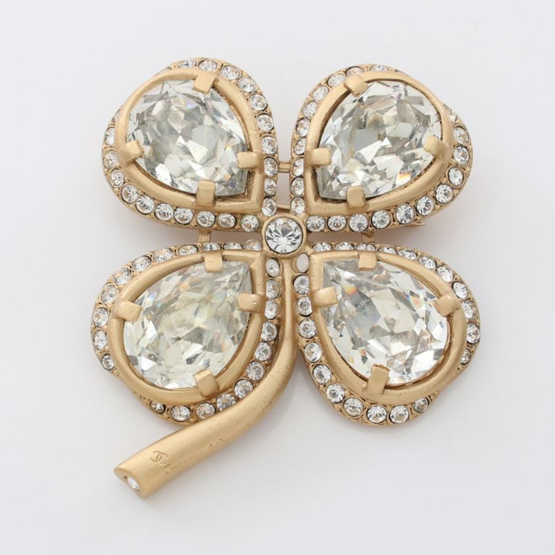 【日本直送】 中古CHANEL[B]胸針 四葉草 鍍金 釘珠 萊茵石 金色 透明 01C-0