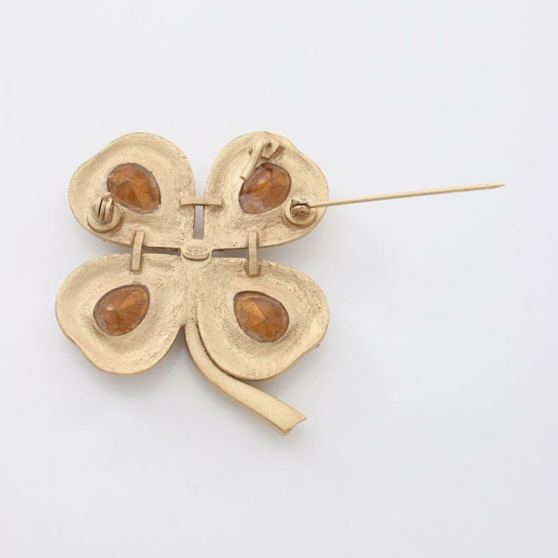 【日本直送】 中古CHANEL[B]胸針 四葉草 鍍金 釘珠 萊茵石 金色 透明 01C-1