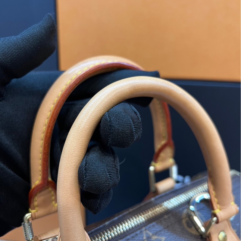 LV Louis Vuitton Speedy 25 手提包/肩背包/斜背包 另贈D釦-24