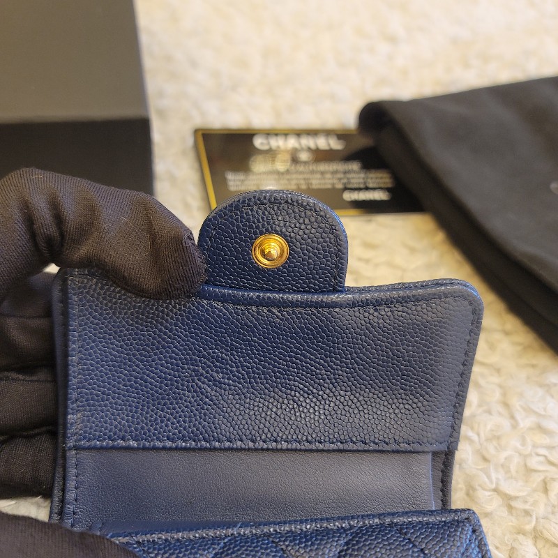 (保留中)Chanel 香奈兒 CF牛皮三折錢包 短夾-11