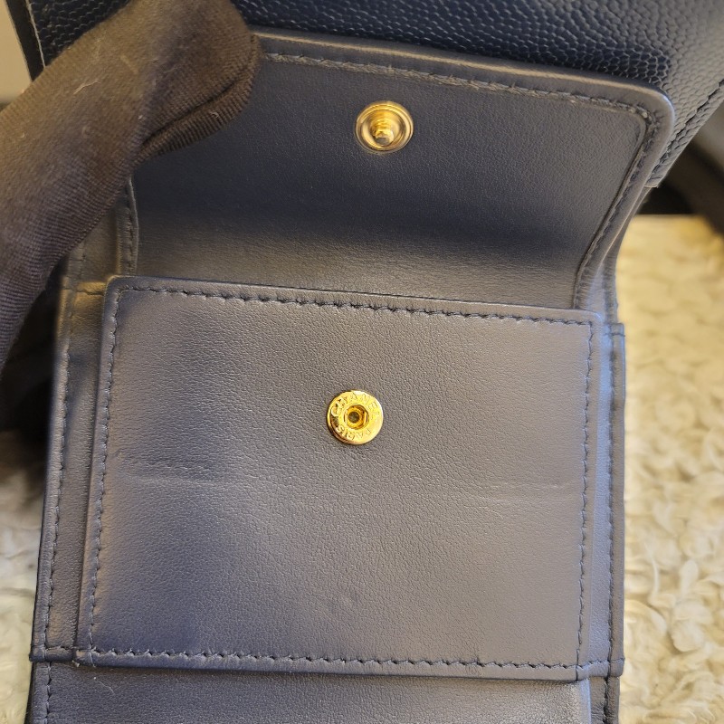 (保留中)Chanel 香奈兒 CF牛皮三折錢包 短夾-12