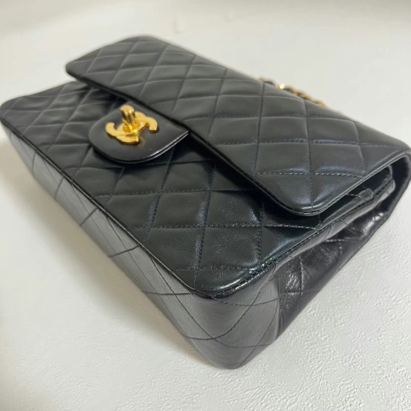 CHANEL 香奈兒 CF 23cm 小羊皮經典小型口蓋包-6