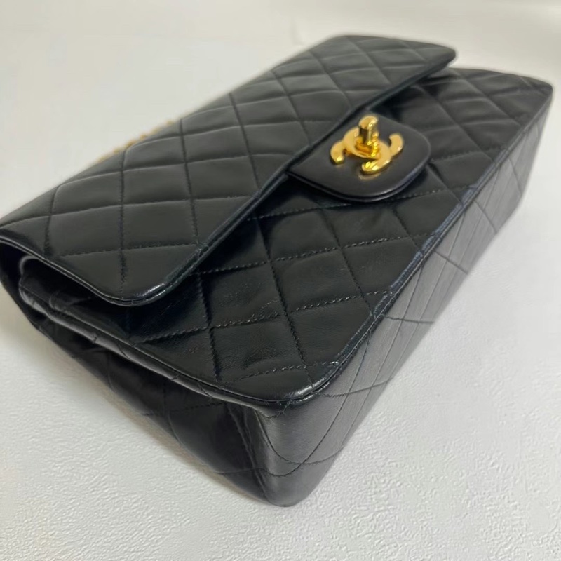 CHANEL 香奈兒 CF 23cm 小羊皮經典小型口蓋包-7