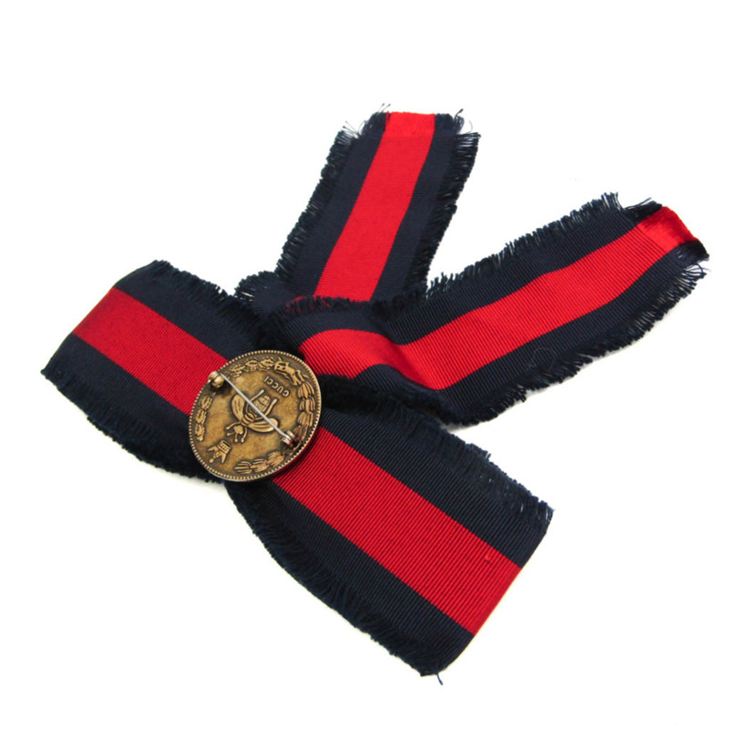 【日本直送】Gucci 羅緞蝴蝶結胸針 460827 金屬、水鑽、紡織胸針海軍藍、紅色-1