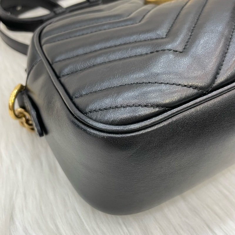 Gucci 447632黑牛皮馬夢拉鍊斜背相機包Marmont-5