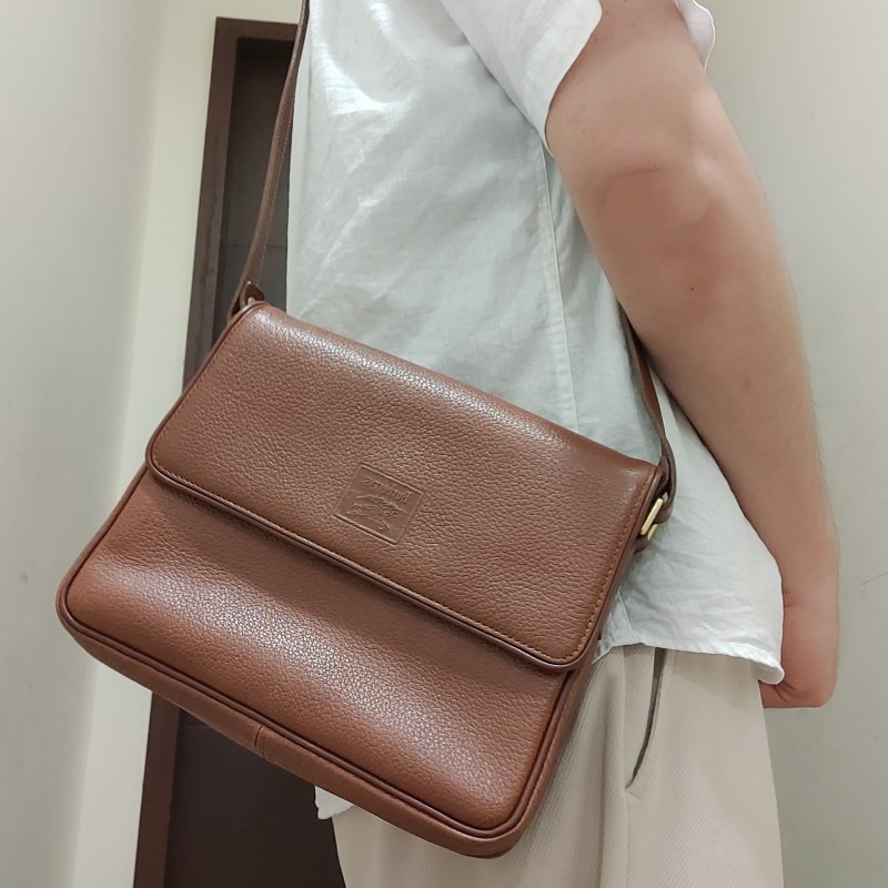 ㊣✨ Burberry✨博柏利 皮革 焦糖色 戰馬 斜背包 肩背包 郵差包/二手包/二手精品/保證正品-8