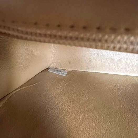 Chanel 難得再有的早期寬版人字紋駝金coco(保留下標）-10