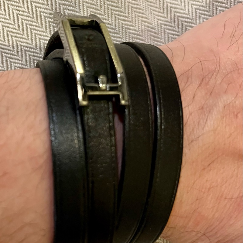 現貨二手愛馬仕黑色繞圈皮手鏈-12