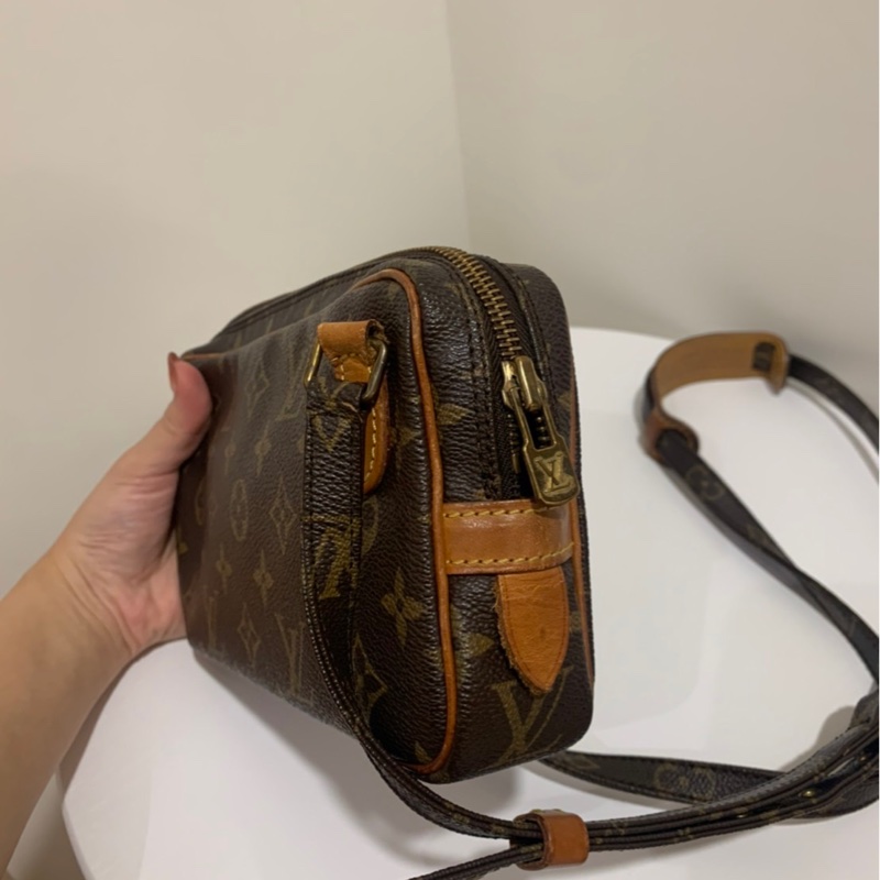 LV路易威登老花相機包-13