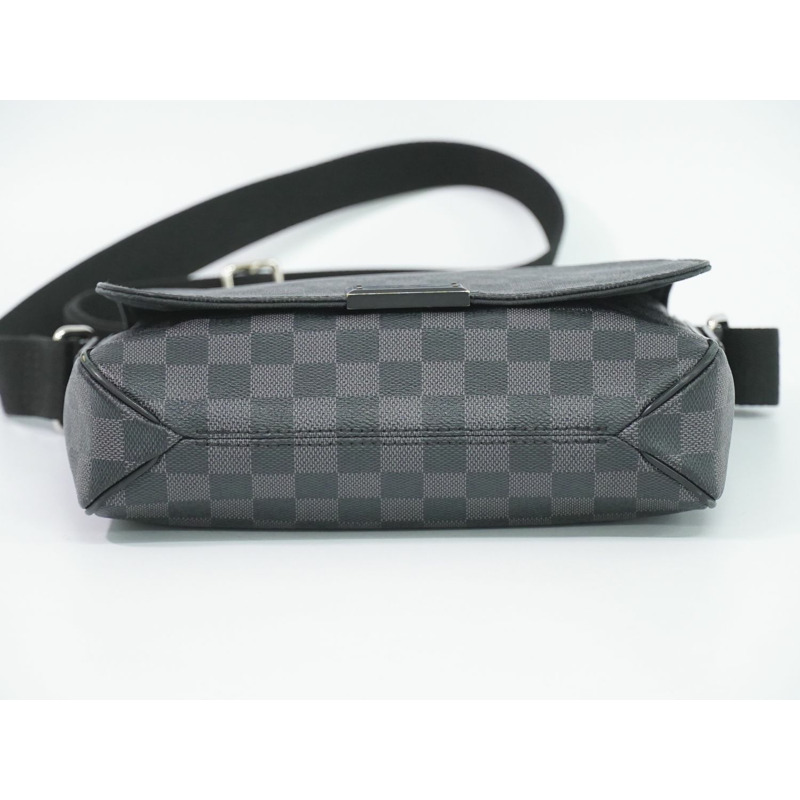 正品路易威登 LV District PM Damier 石墨單肩包 手拿包 黑灰色 N41260 District Vuitton 包二手-2