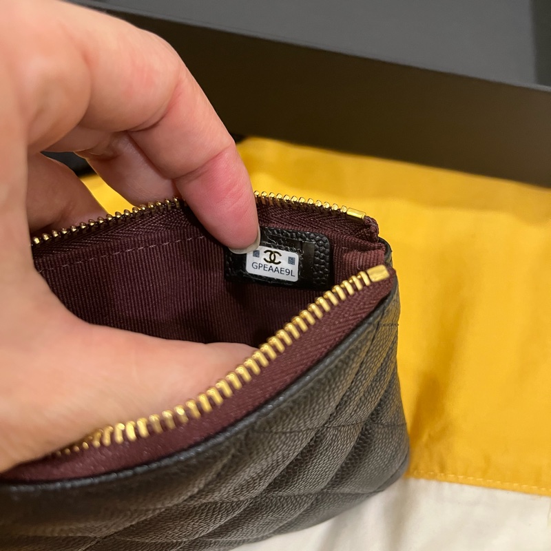 Chanel 芯片款 入門款必買/一字拉零錢包/黑金荔枝-12