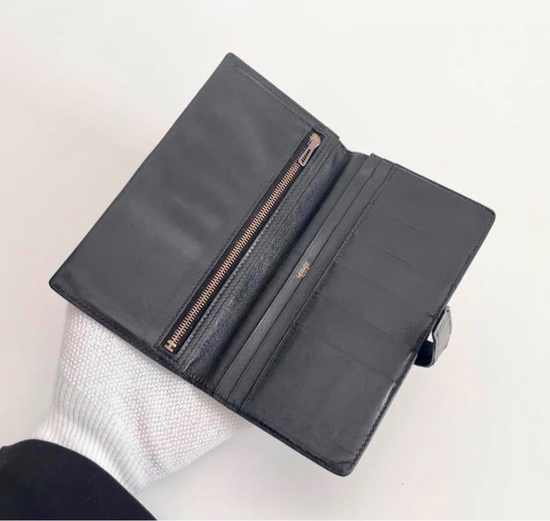 便宜到蛀牙2手 稀有愛馬仕Vip才能選的Box皮革金釦Bears黑長夾-1