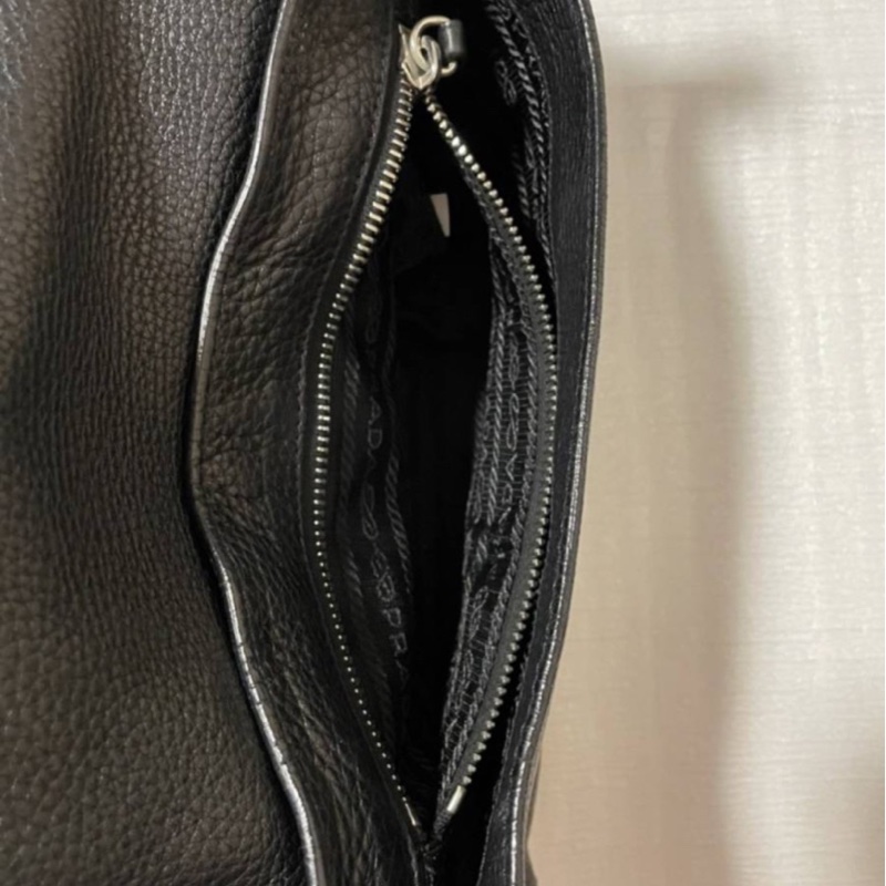 Prada 荔枝皮特殊背帶 肩背包 hobo包 麻將包-12