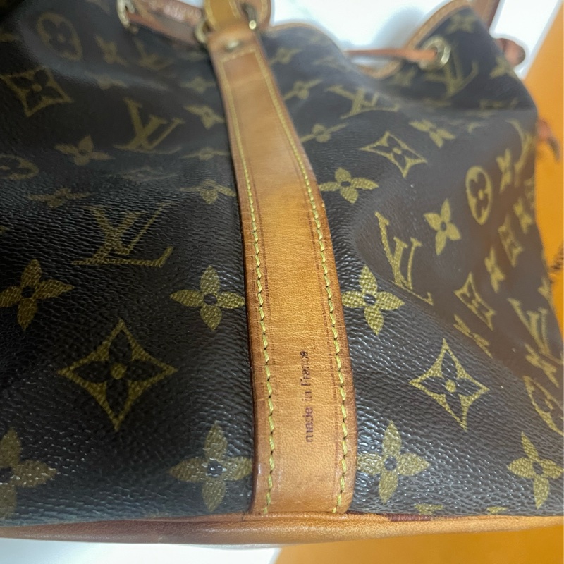 lv 絕版品 水桶包-5