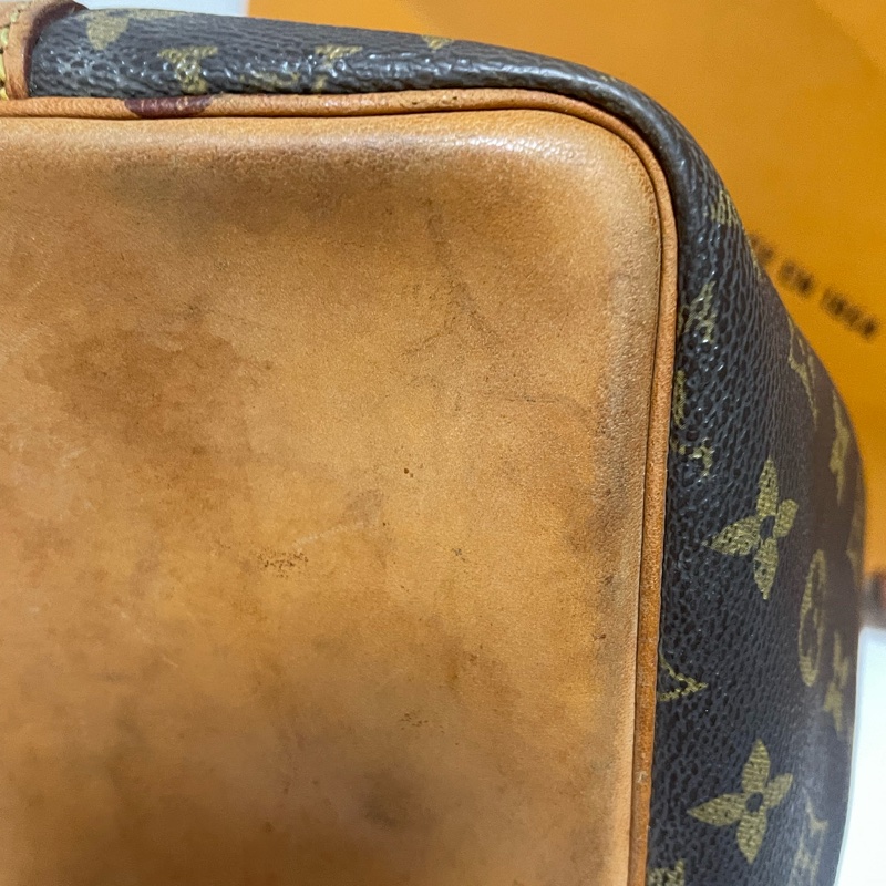 lv 絕版品 水桶包-8