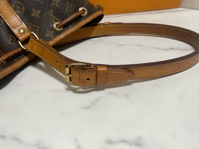 lv 絕版品 水桶包-14