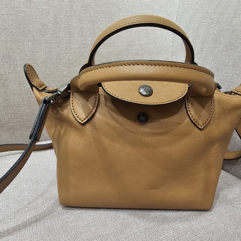 Longchamp Le Pliage Cuir 小羊皮 餃子包尺寸XS-4