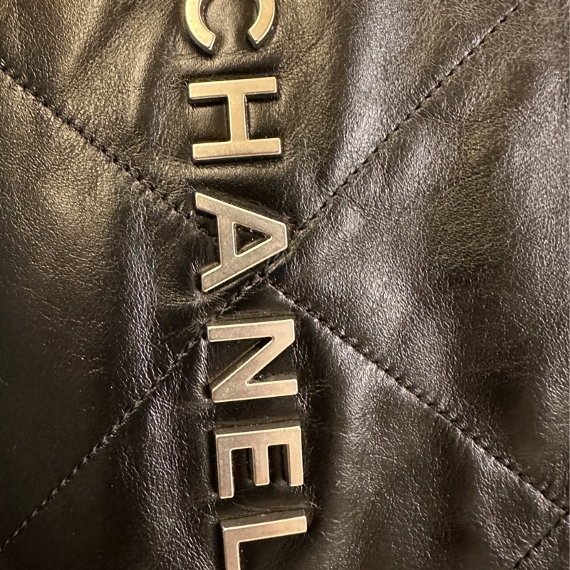 近全新Chanel香奈兒22bag黑銀 中號-2