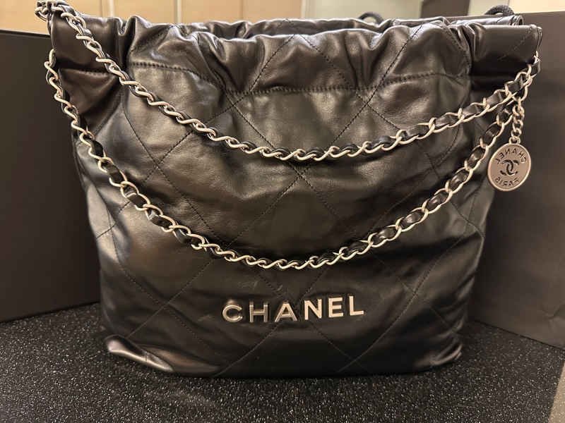 近全新Chanel香奈兒22bag黑銀 中號-5