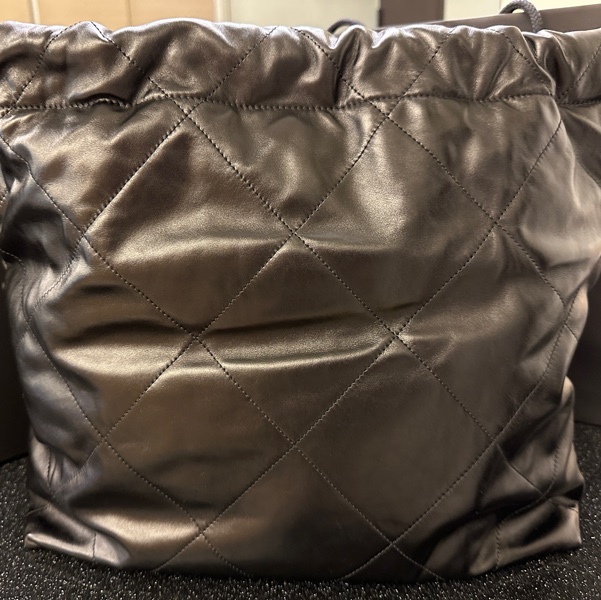 近全新Chanel香奈兒22bag黑銀 中號-8