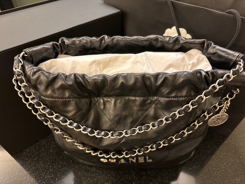 近全新Chanel香奈兒22bag黑銀 中號-10