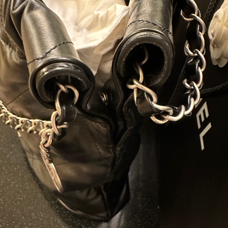 近全新Chanel香奈兒22bag黑銀 中號-12