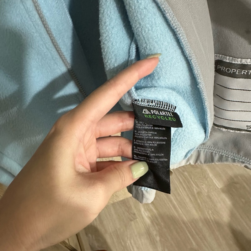 ❌售出❌全新轉售 女大童｜The North Face Girl 異材質拼接 保暖外套 登山運動 機能外套 L-4