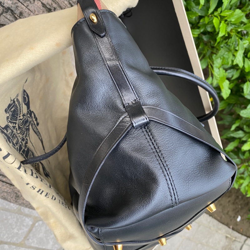 「已售出」二手Burberry黑色全皮拼格紋側背包肩背包托特水餃包-5