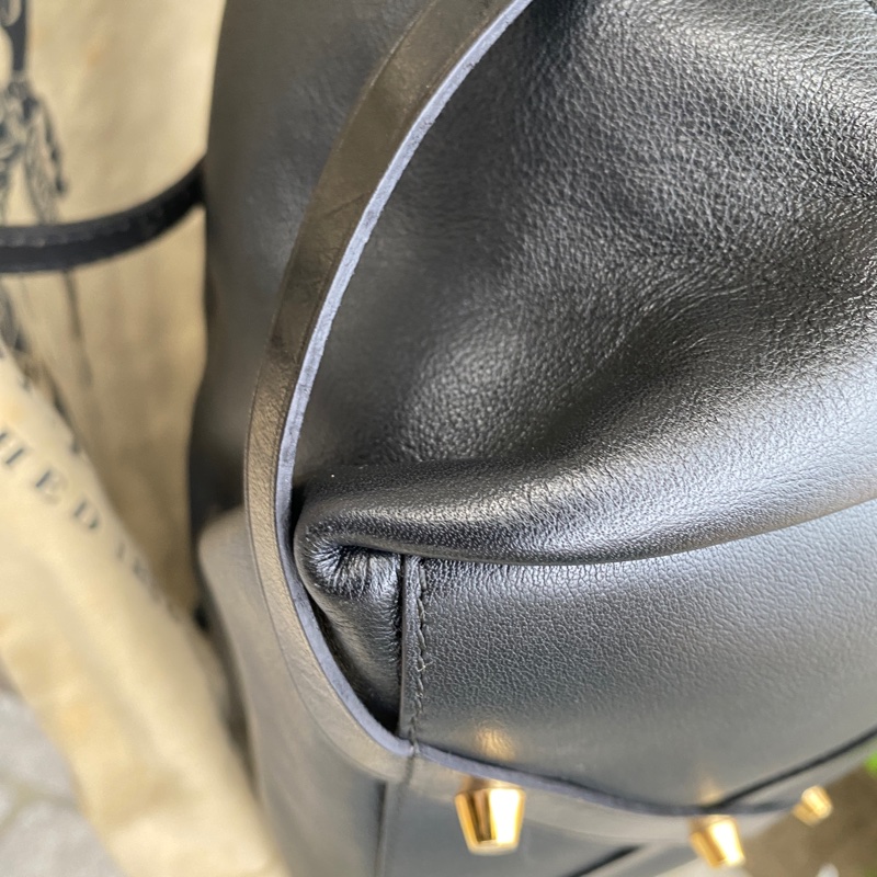 「已售出」二手Burberry黑色全皮拼格紋側背包肩背包托特水餃包-6