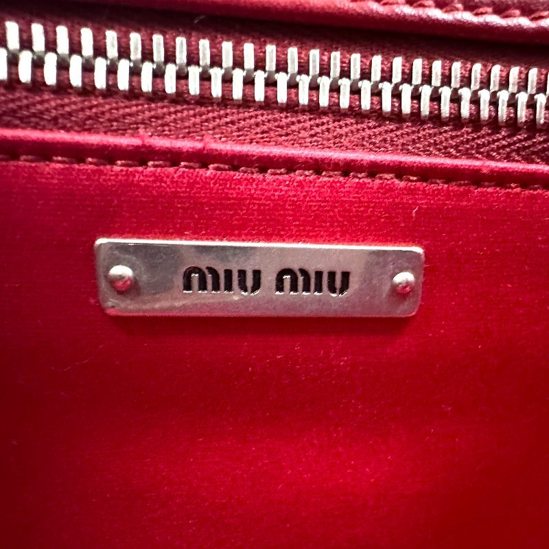 MIU MIU ｜ Matelassé紅色皮革手袋-16