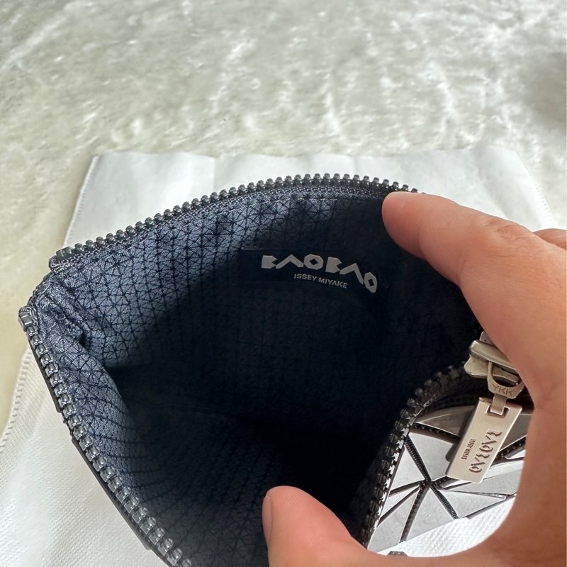 BAO BAO 深灰拉鍊小手拿包-5