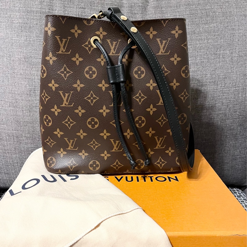 LV NeoNoe MM 水桶包-黑<另送斜背帶、內膽>-0