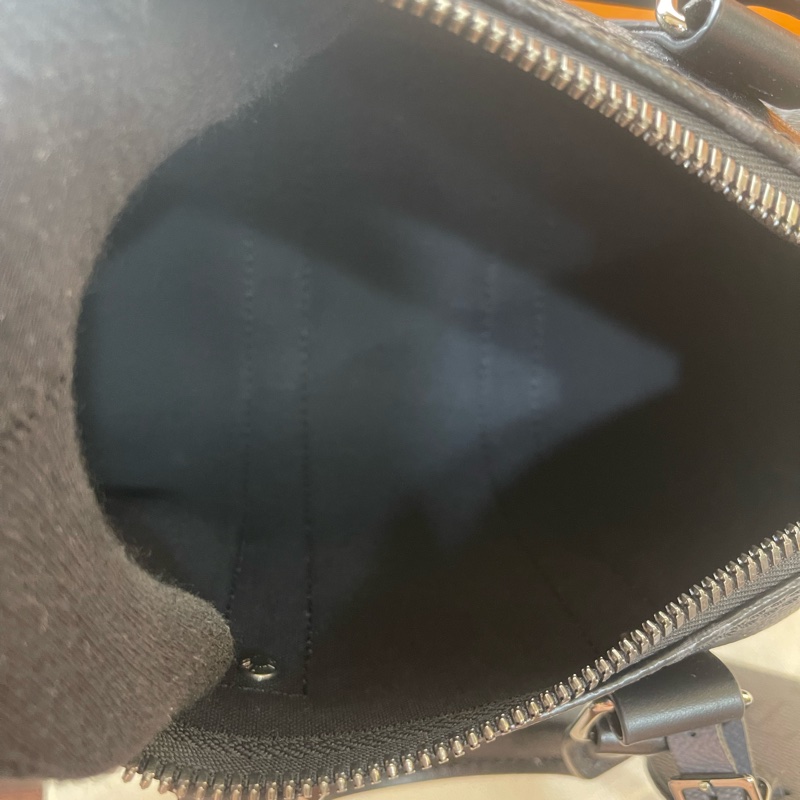 Lv黑老花Keepall25(全新品)甜甜價出售😍-16