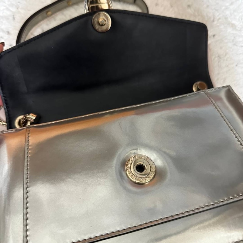 Bvlgari 寶格麗 Serpenti  銀色金屬牛皮掀蓋包-1