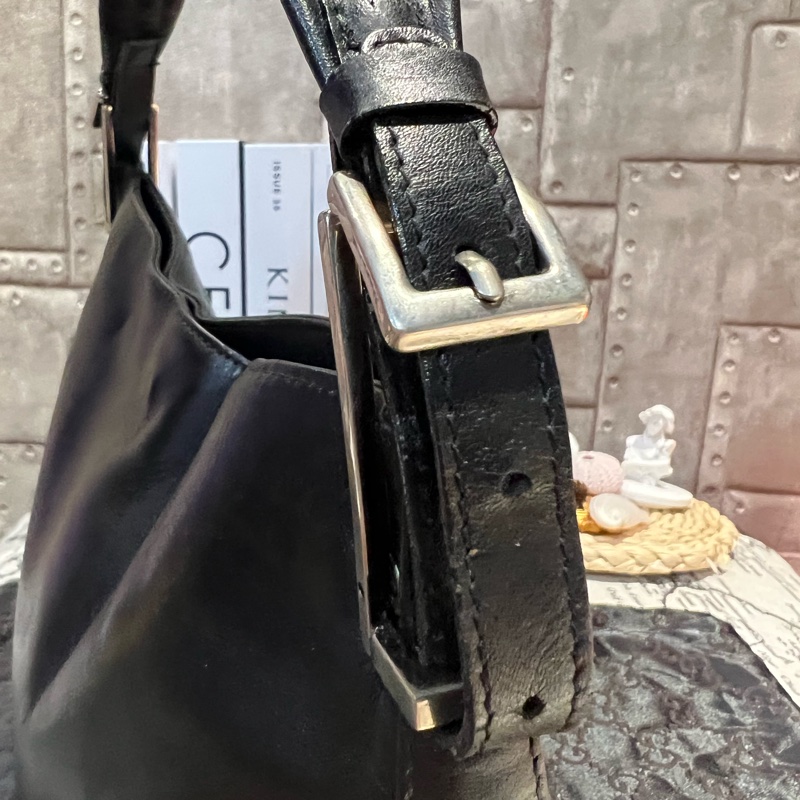 GUCCI 黑色皮革HOHO款肩背包❤️-5
