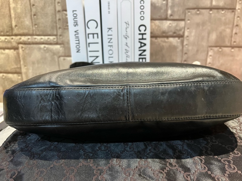 GUCCI 黑色皮革HOHO款肩背包❤️-6