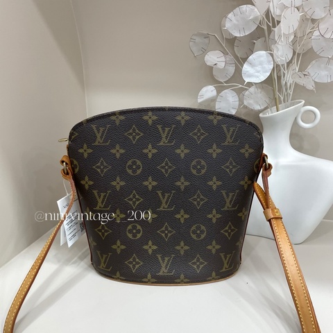 Louis Vuitton 老花扇貝包 貝殼包