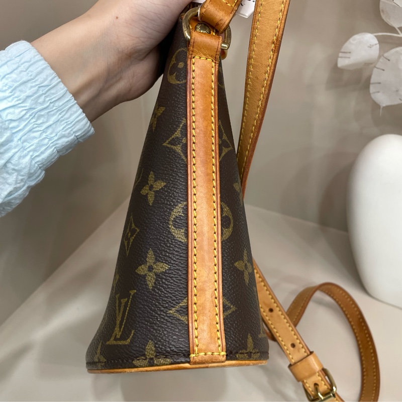 Louis Vuitton 老花扇貝包 貝殼包-12