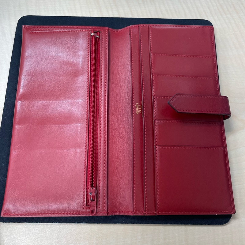 💕過年換新夾💕Hermes 愛馬仕Bearn系列Epsom牛皮紅金H穿式招財長夾-6