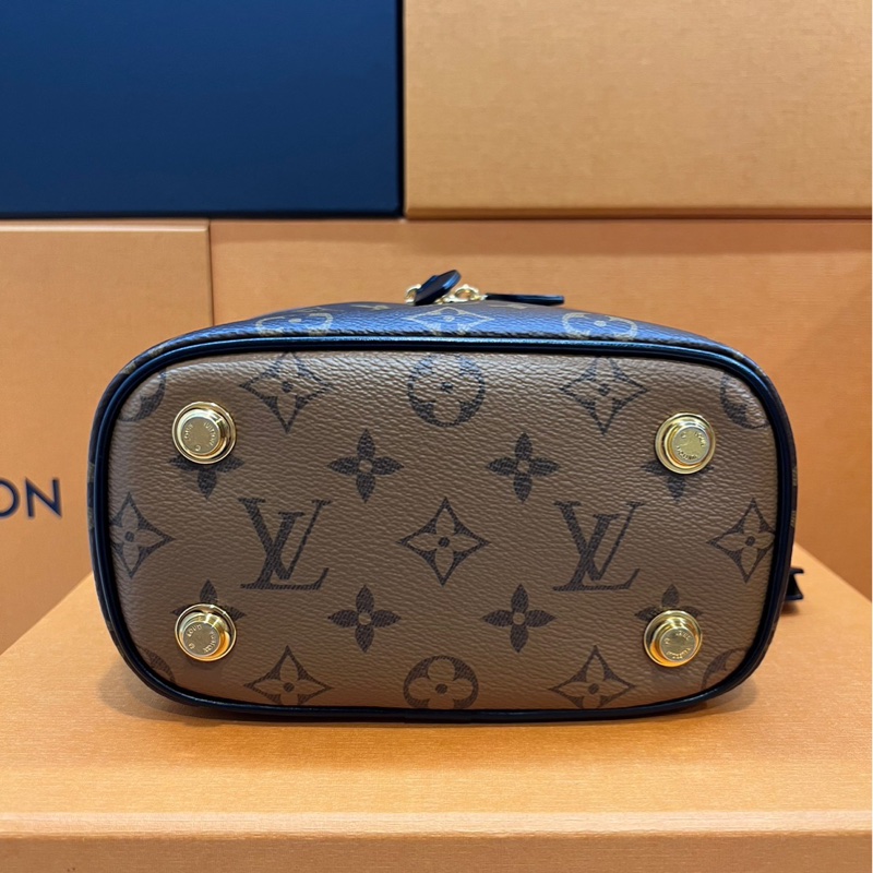 LV Vanity PM化妝包 晶片款-21
