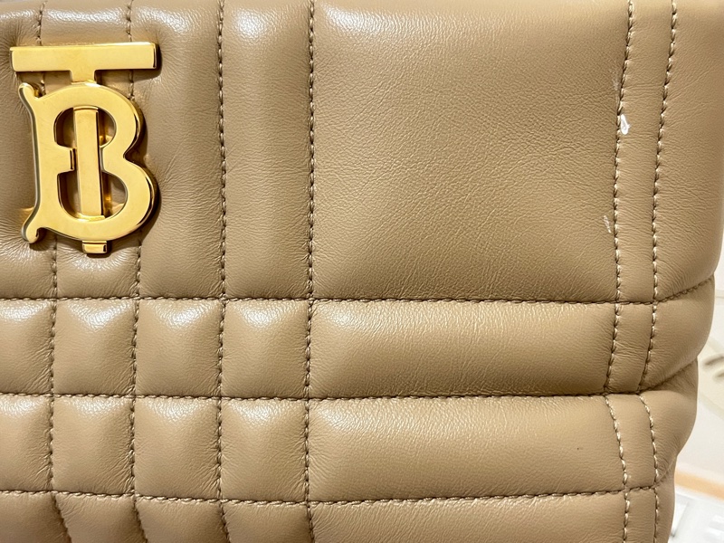 BURBERRY肩背包日本限定款80652221-25