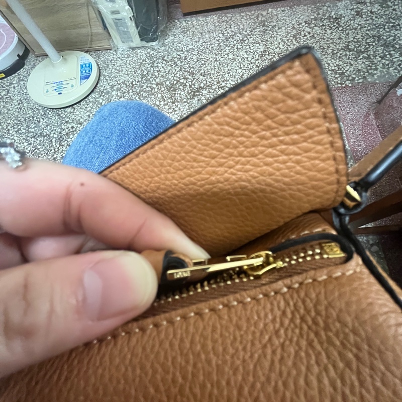 全新正品現貨Loewe Mini Puzzle-11